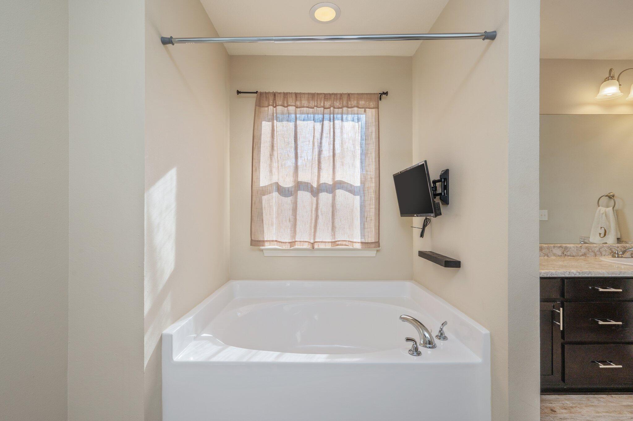 AUBURN HEIGHTS - Residential