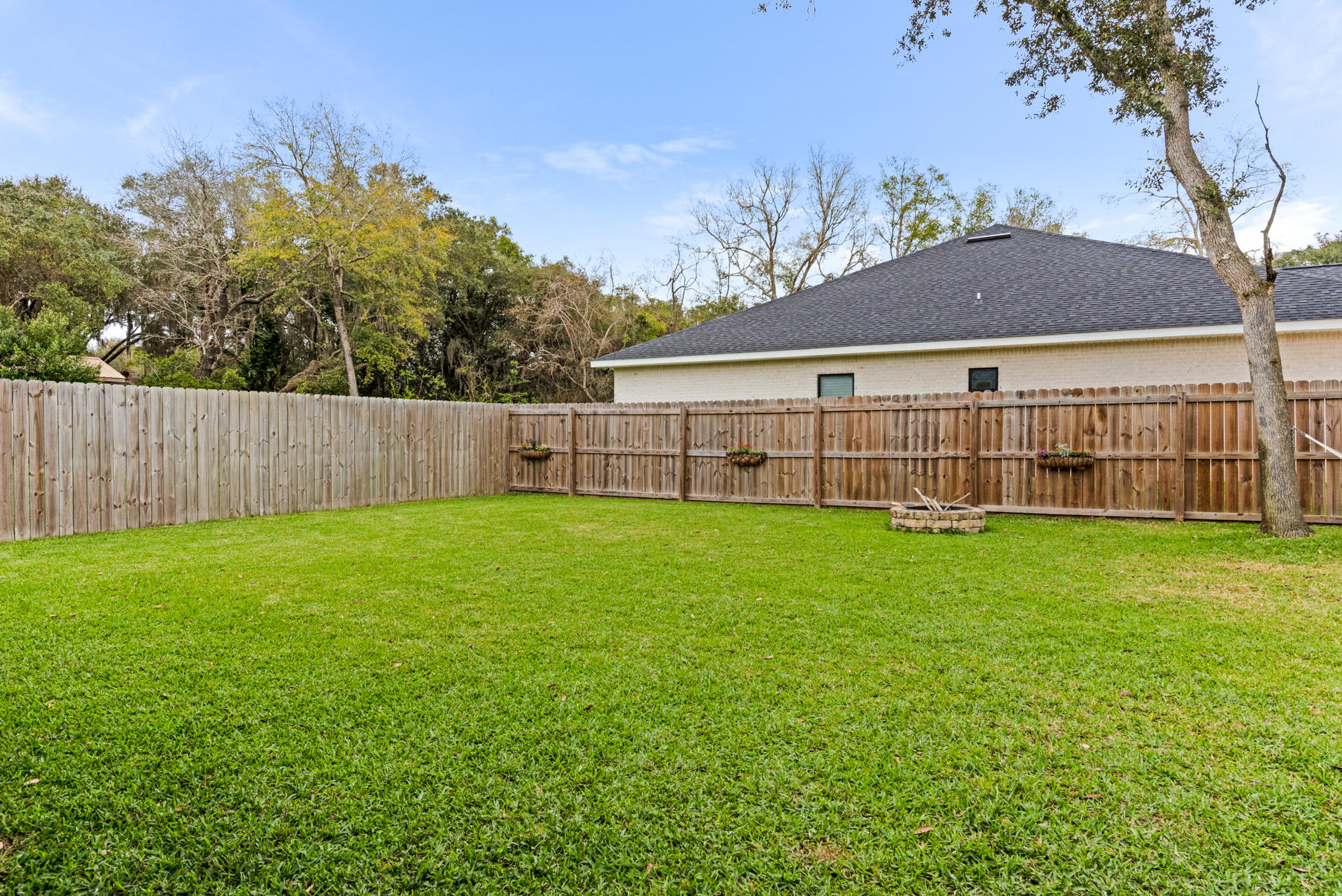 Woodland Sores - Residential