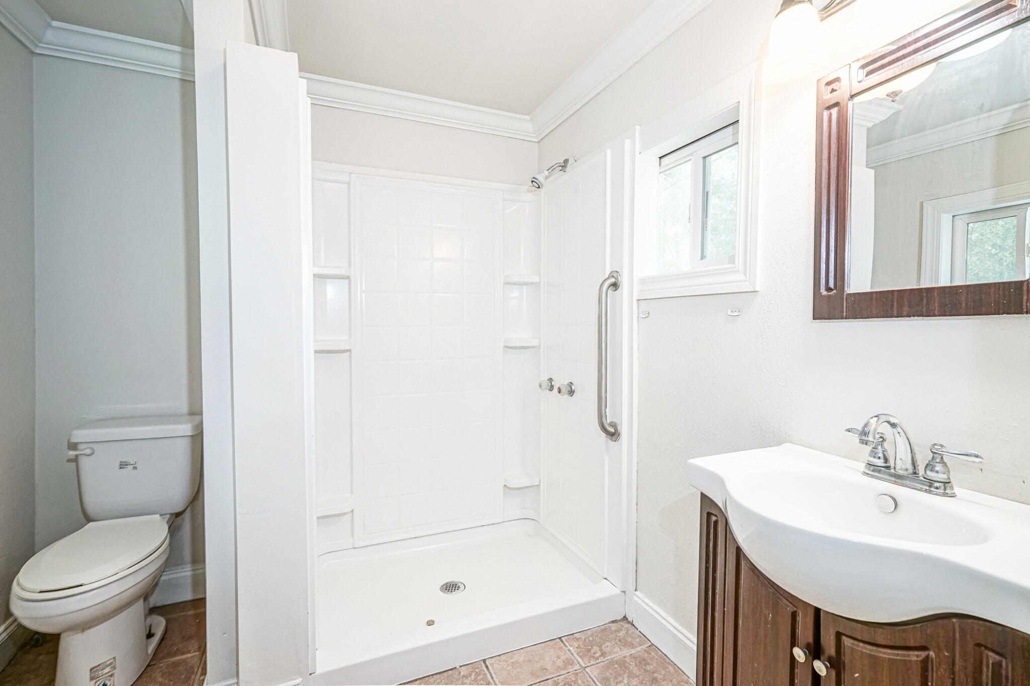 EDNEYS 3RD - Residential