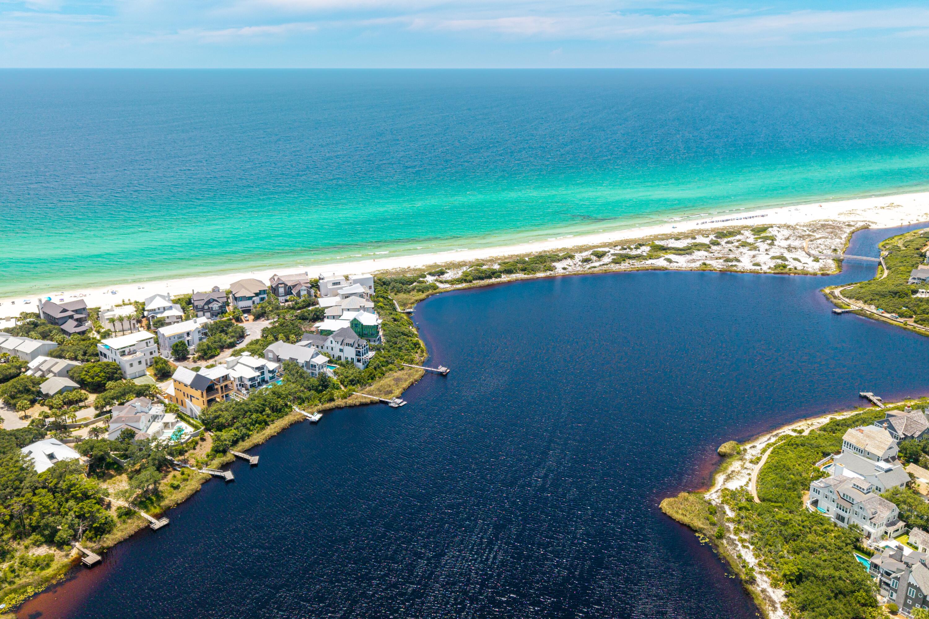 CAMP CREEK POINT - Residential
