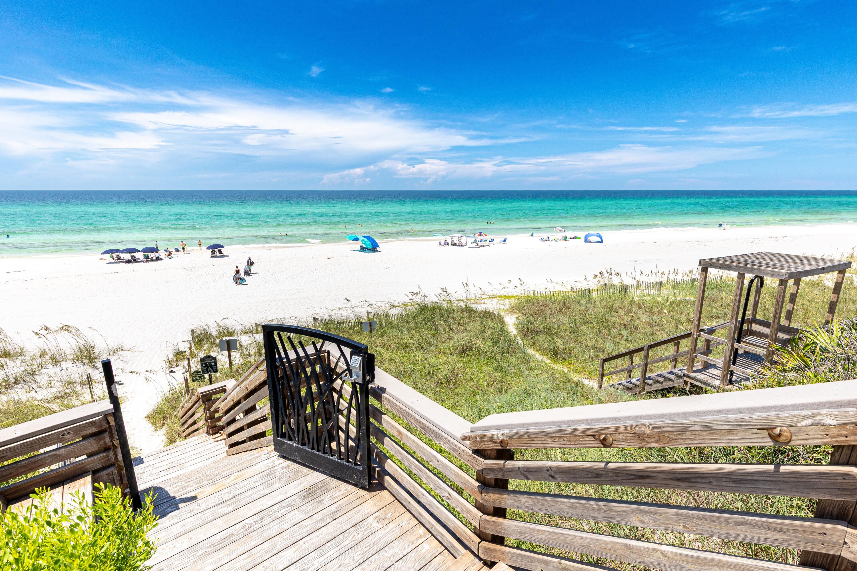 CAMP CREEK POINT - Residential