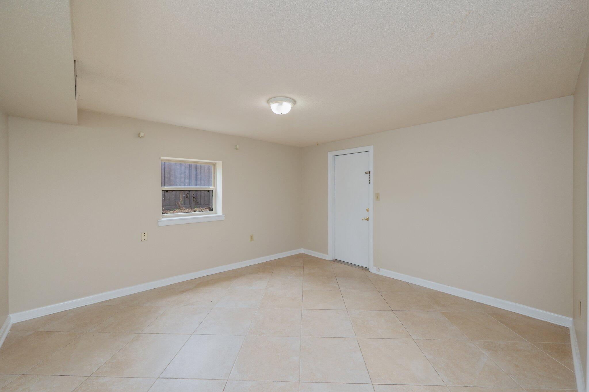 BAYOU POQUITO - Residential Lease