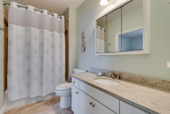 EMERALD WATERS - Residential Lease