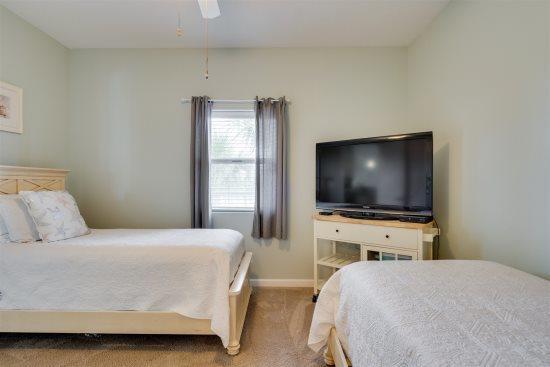 EMERALD WATERS - Residential Lease