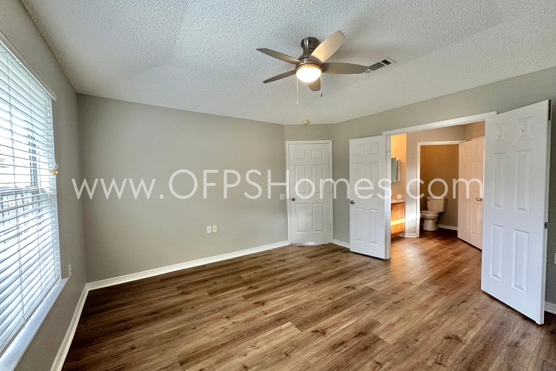 SHADOW LAKES - Residential Lease