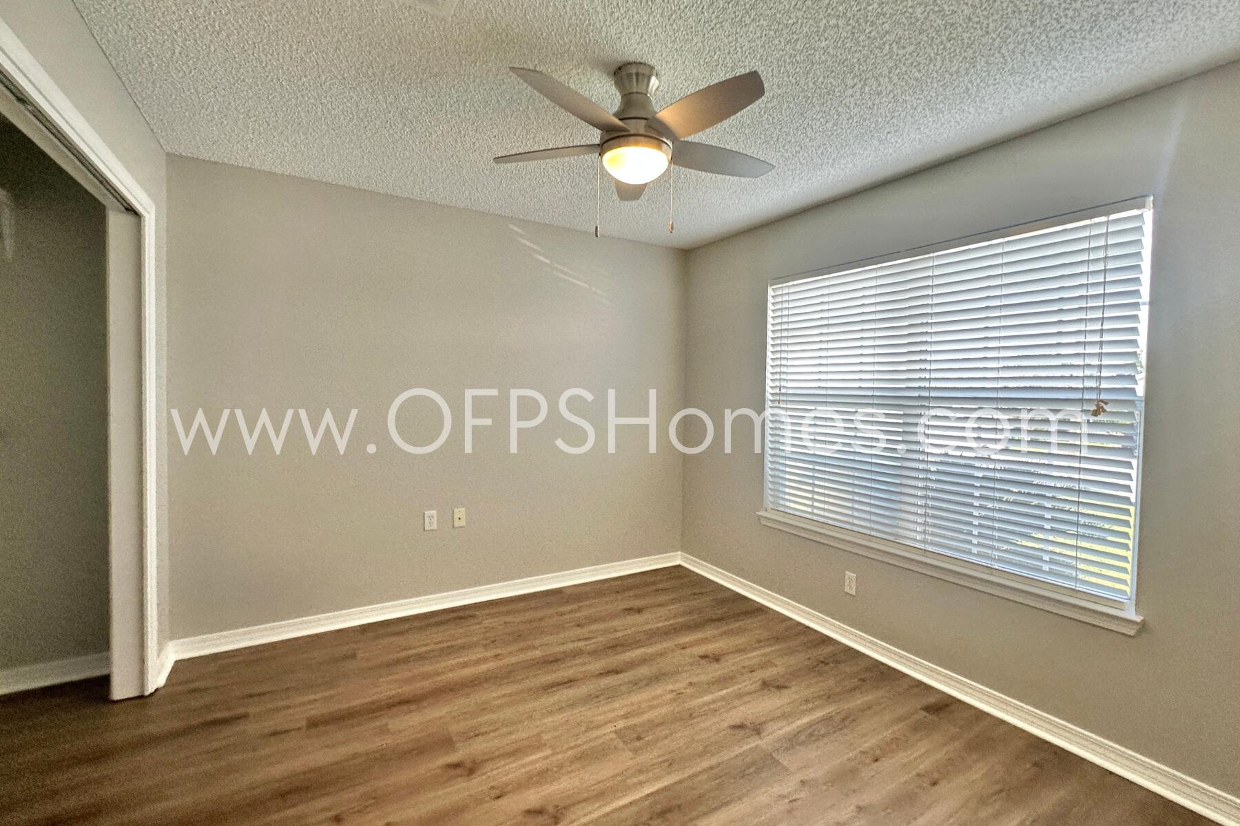 SHADOW LAKES - Residential Lease