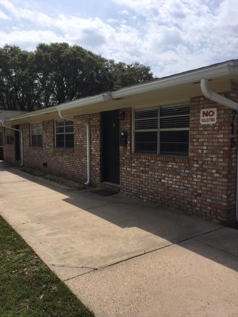 Racetrack Rd 1st Sub - Residential Lease