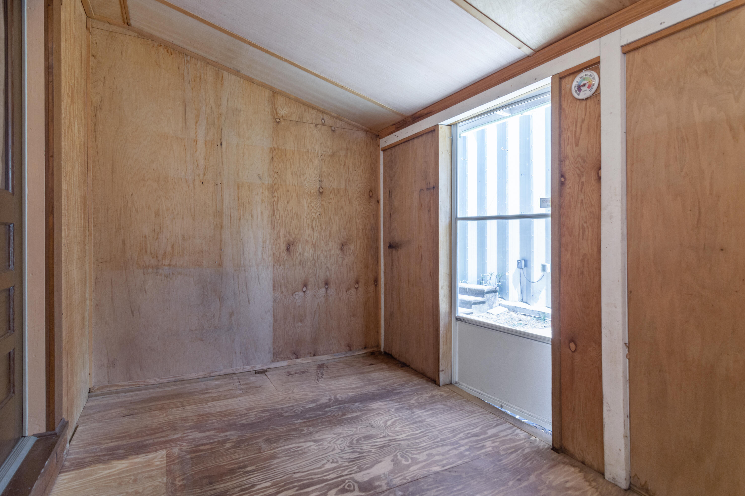 metes and bound - Residential