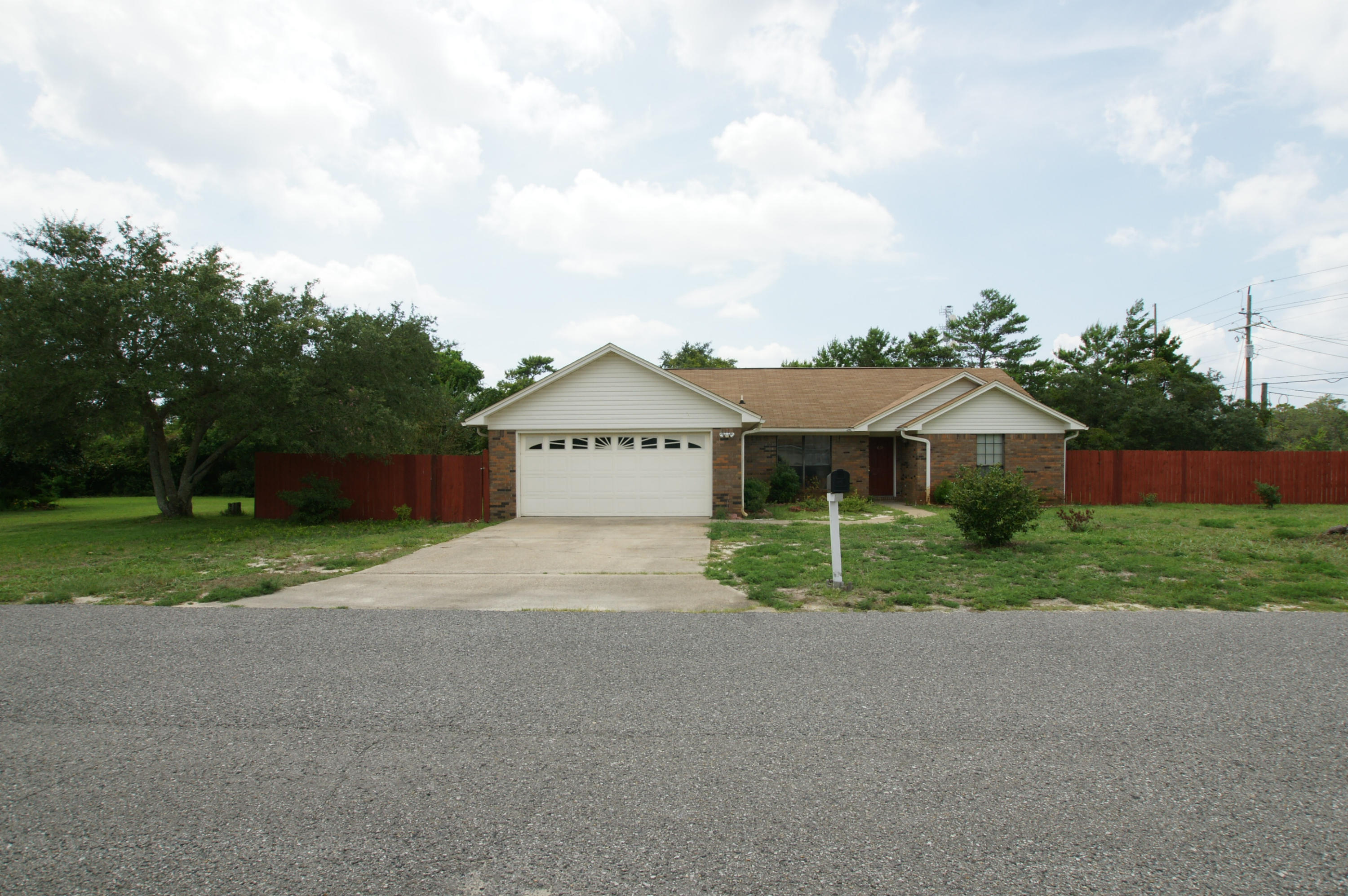 EMERALD POINTE PLAT 1 - Residential