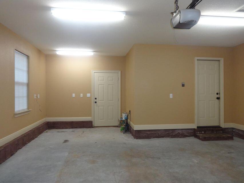 METES & BOUNDS - Residential Lease