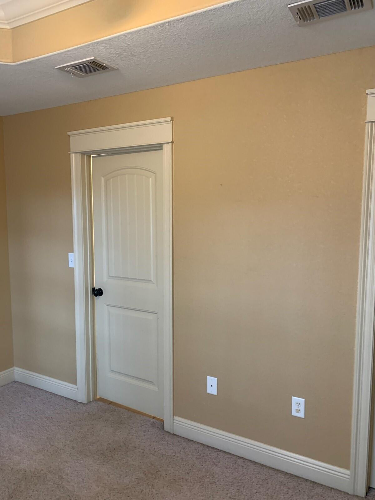 METES & BOUNDS - Residential Lease