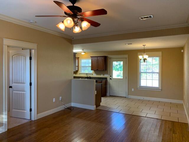 METES & BOUNDS - Residential Lease