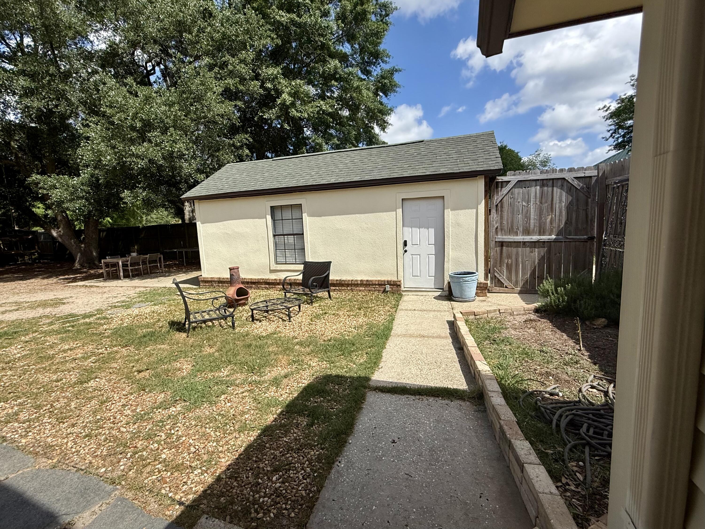 PAGE PLACE - Residential