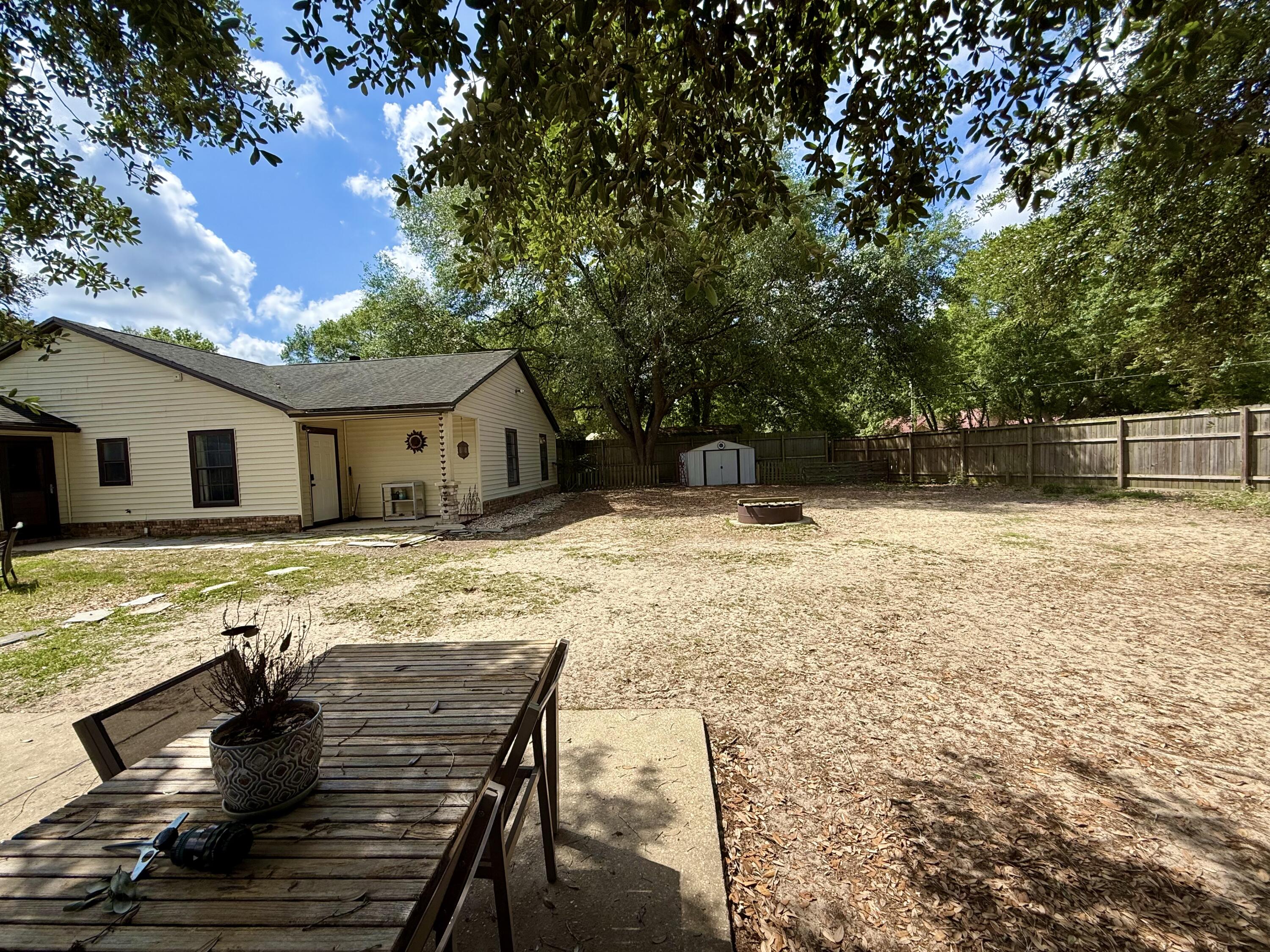 PAGE PLACE - Residential