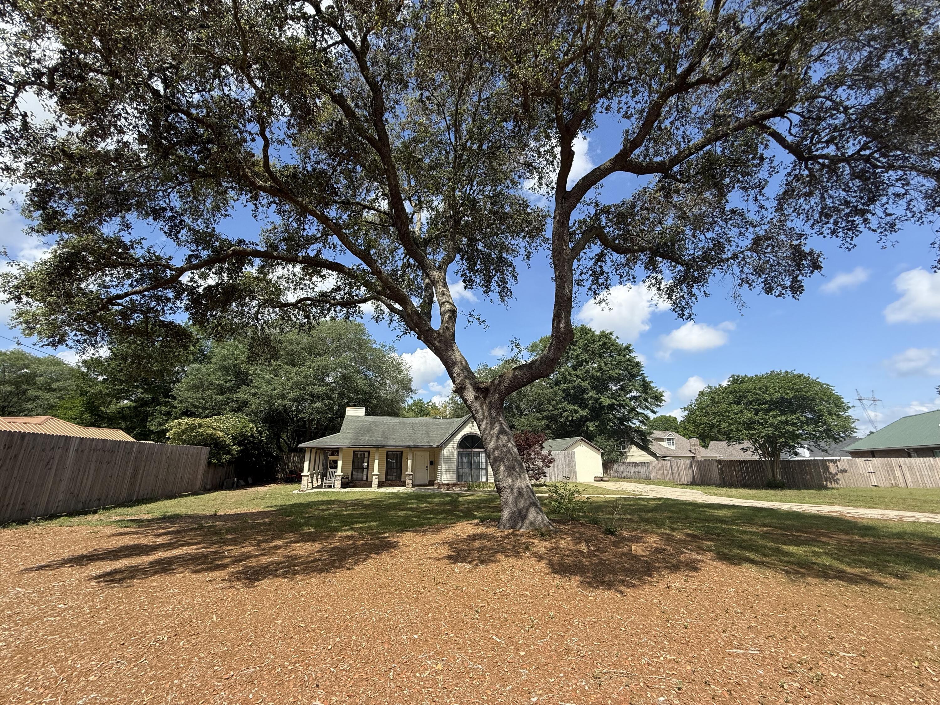 PAGE PLACE - Residential