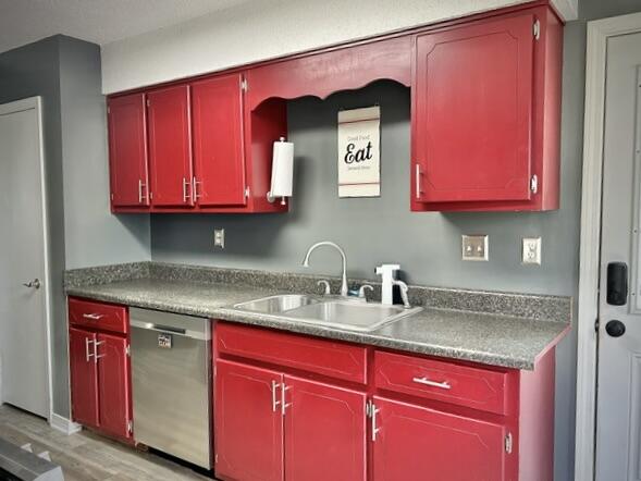 PAGE PLACE - Residential