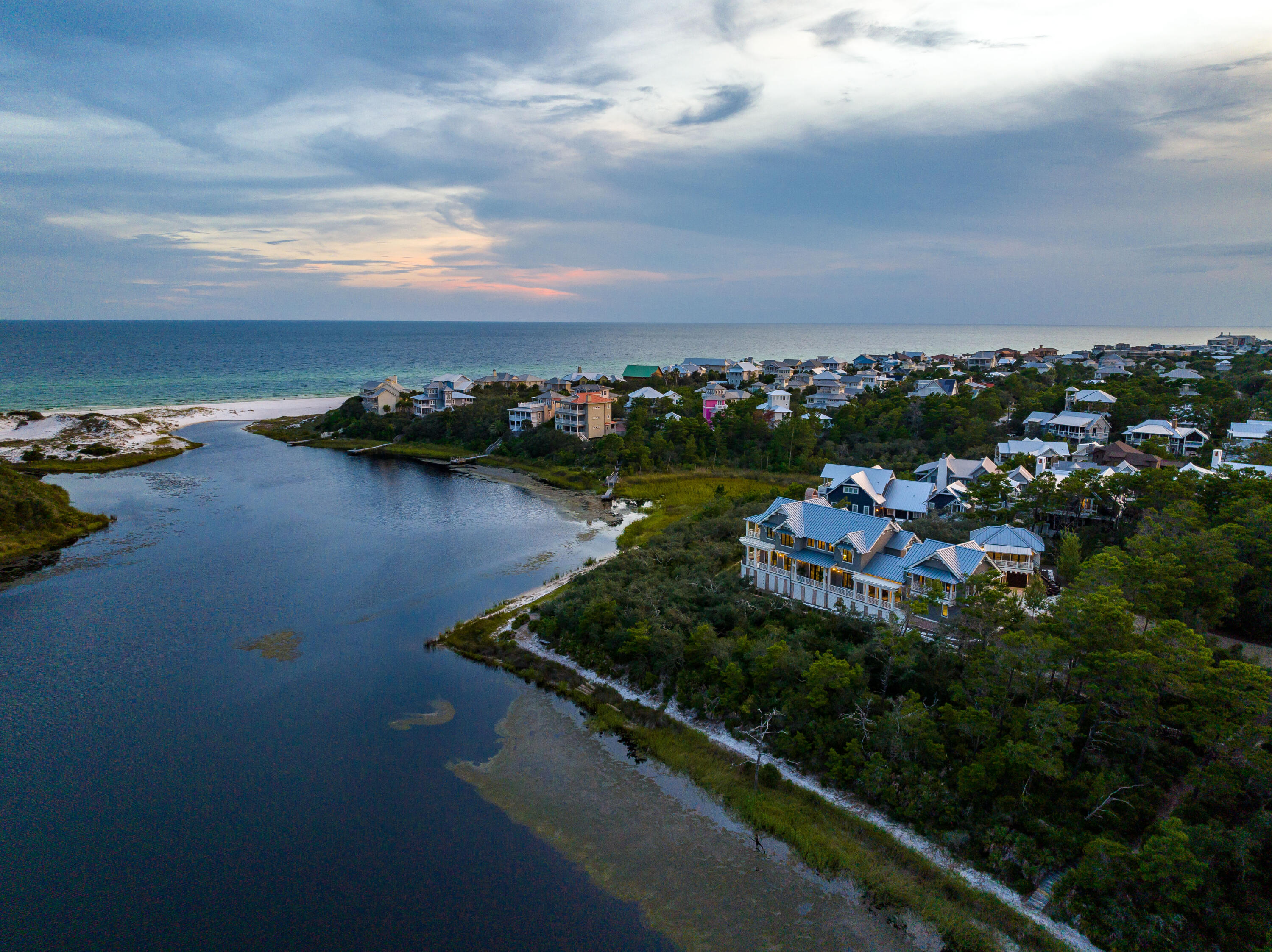 DRAPER LAKE COASTAL VILLAGE - Residential