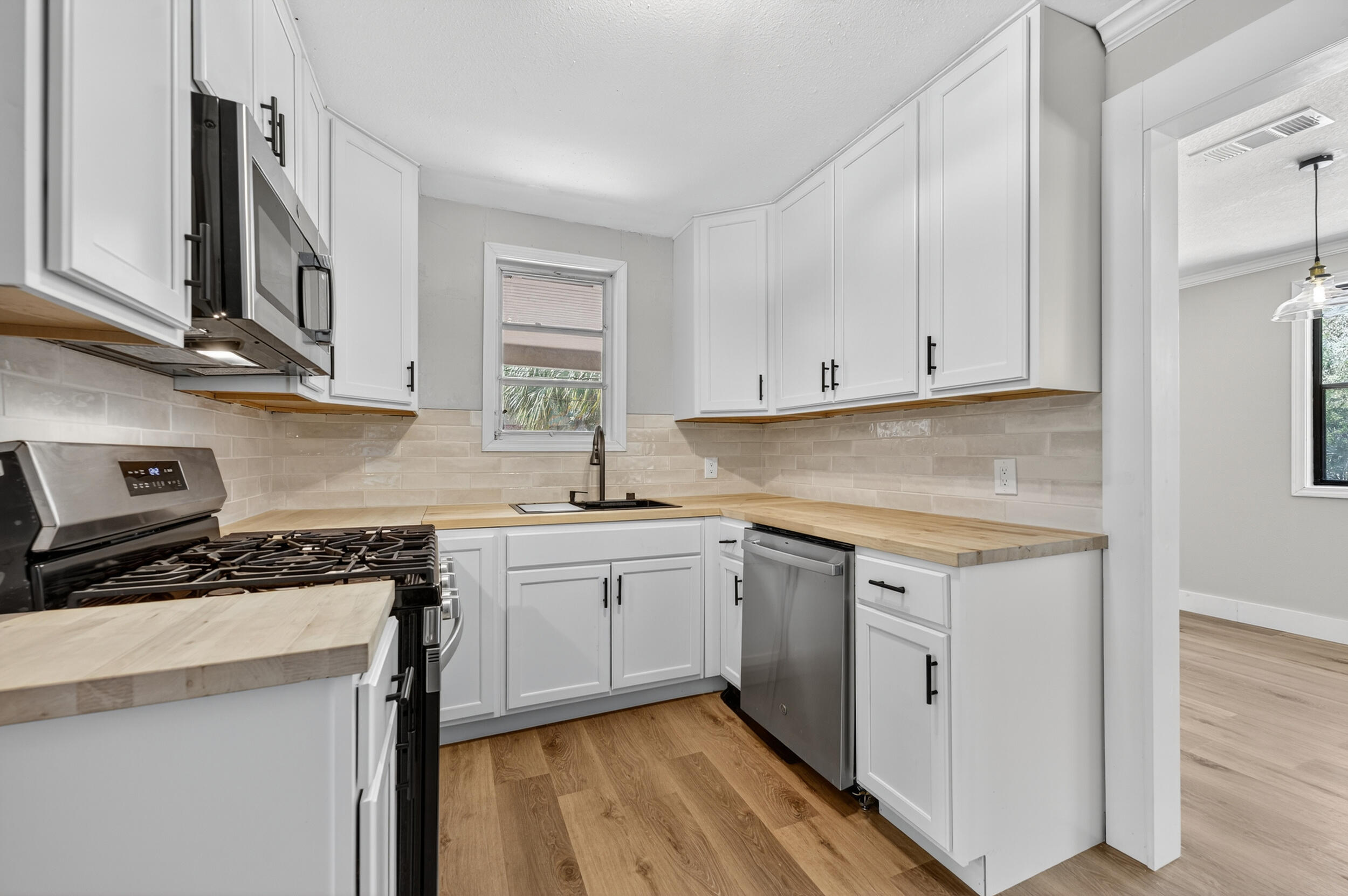 OSCEOLA COUNTRY CLUB ESTATES - Residential