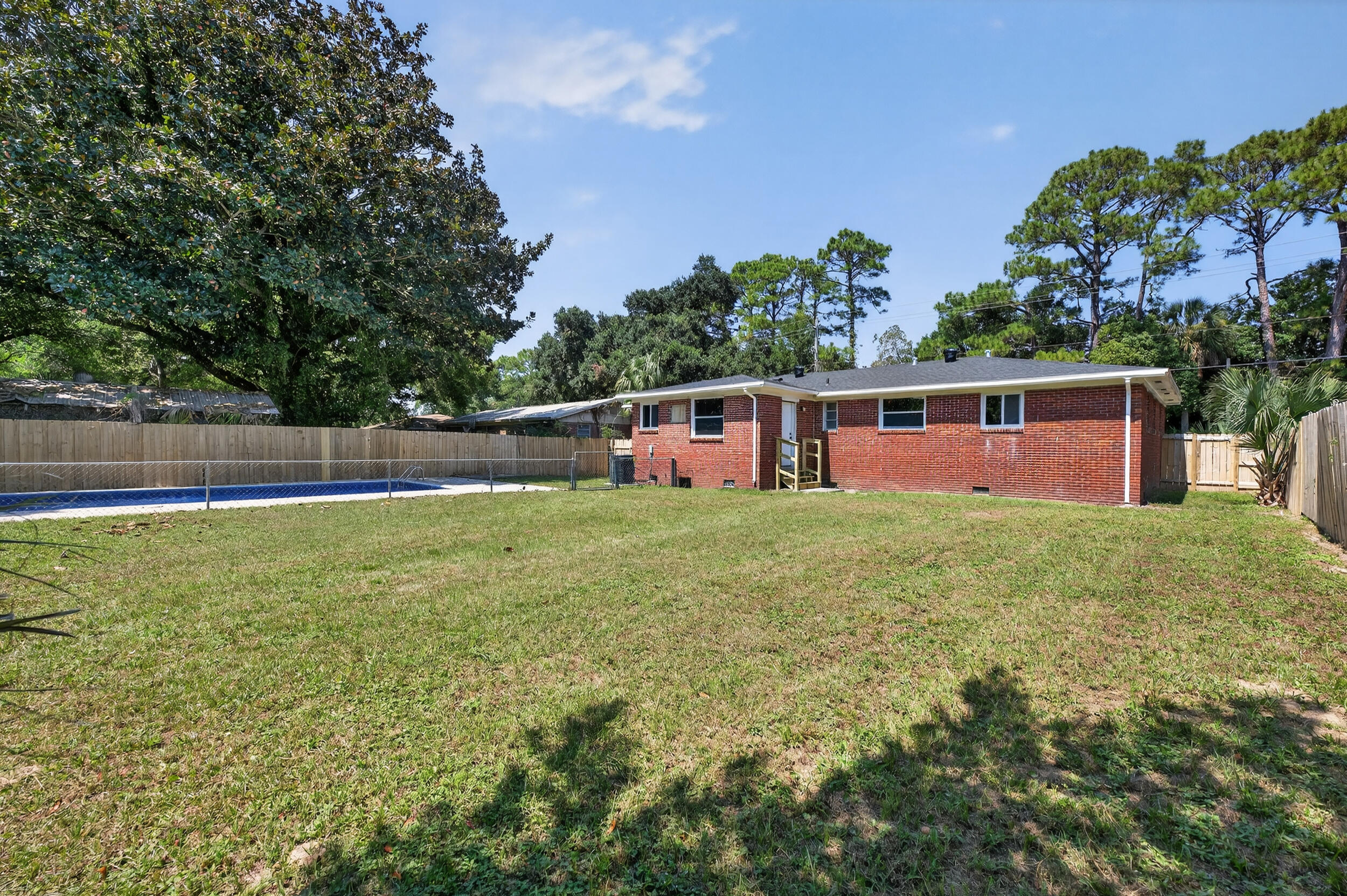 OSCEOLA COUNTRY CLUB ESTATES - Residential