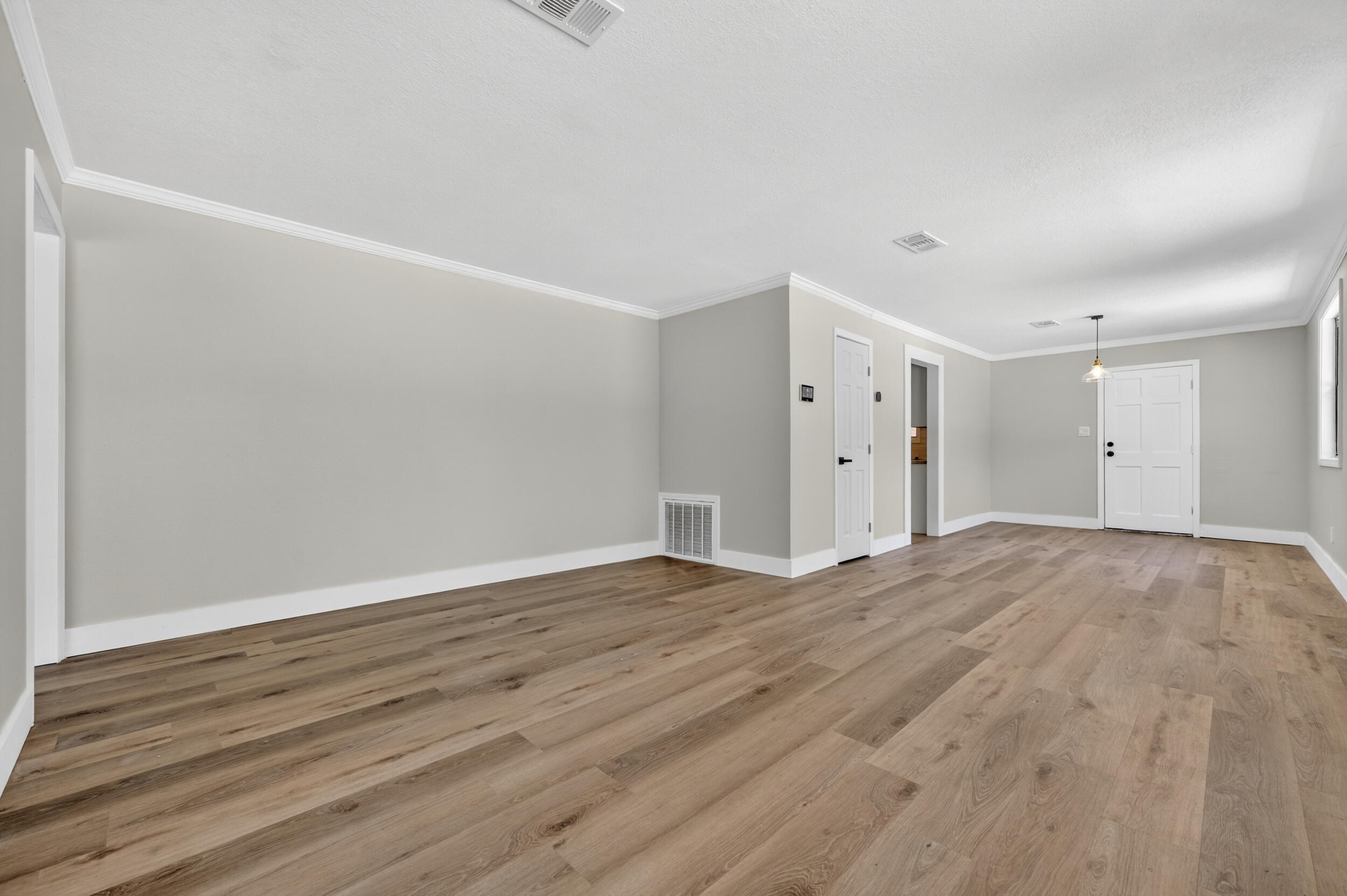 OSCEOLA COUNTRY CLUB ESTATES - Residential