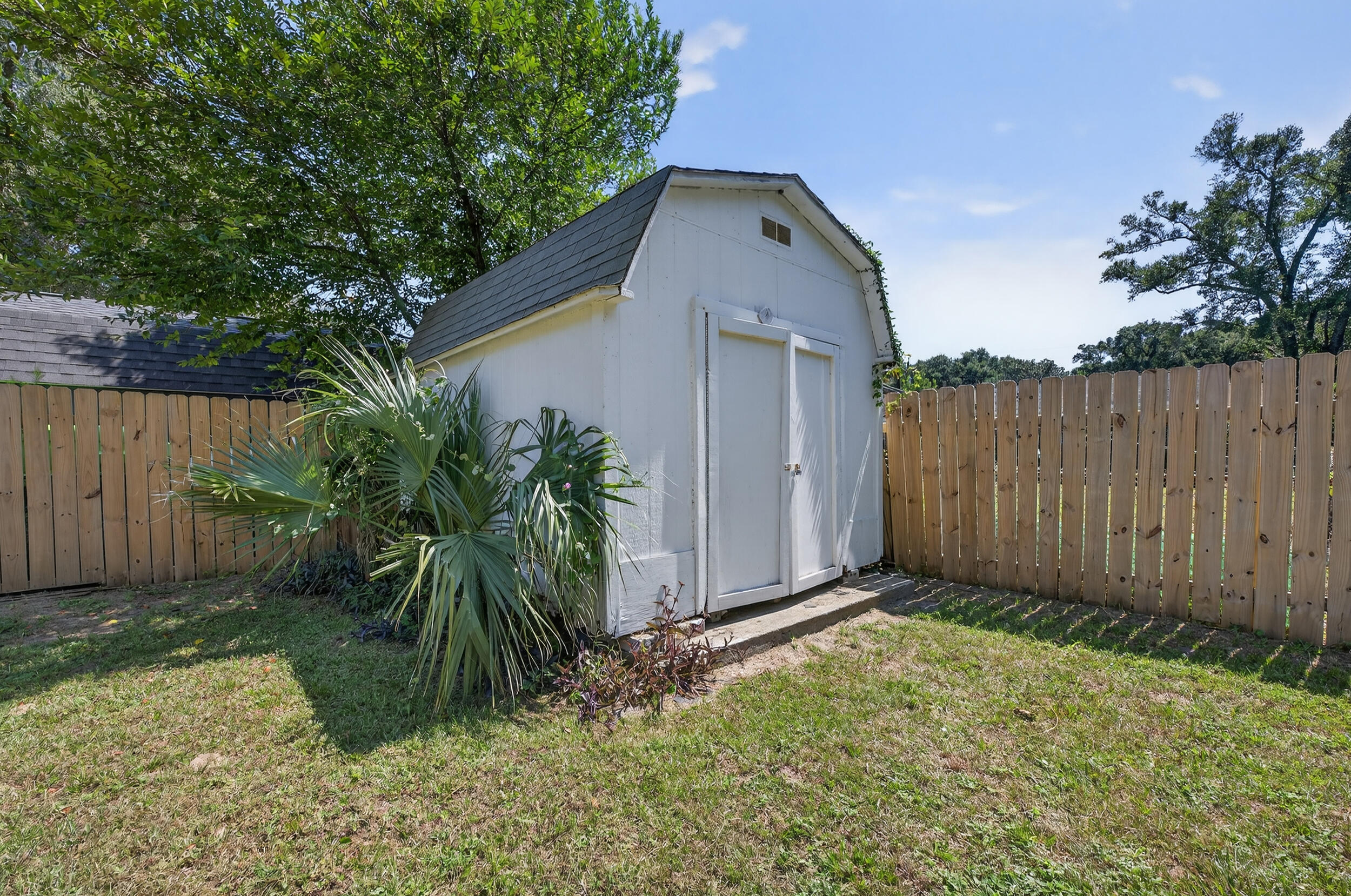 OSCEOLA COUNTRY CLUB ESTATES - Residential