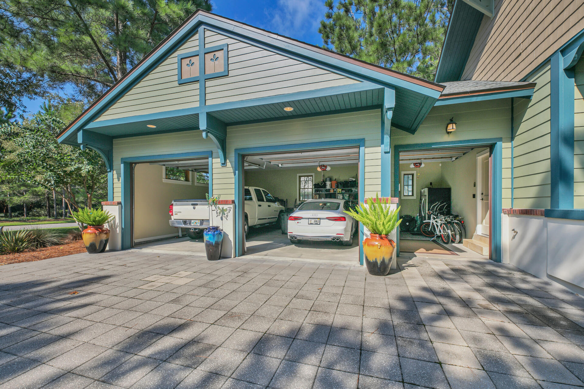 WILD HERON - NATUREWOOD - Residential