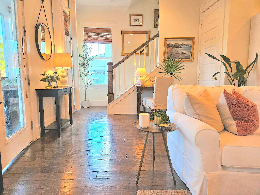 HIGHLAND PARKS - Residential