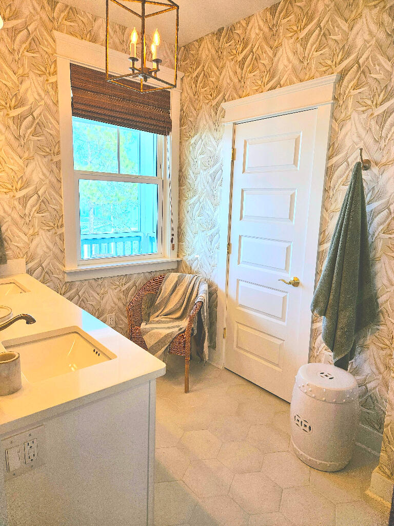 HIGHLAND PARKS - Residential