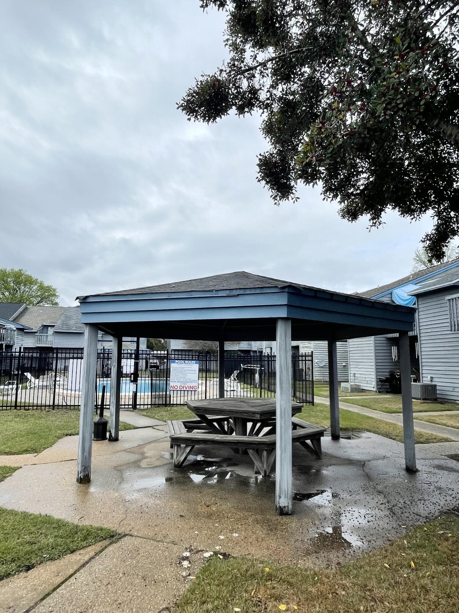 BROWNSVILLE STATION 3 - Residential