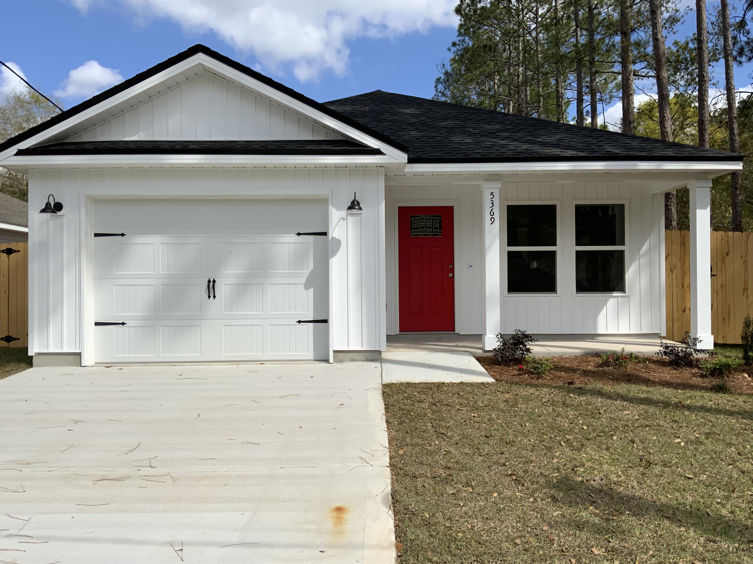UNDER $250,000 - $10,000 TOWARDS CLOSING COSTS/PREPAIDS/RATE BUYDOWN Ready late September this brand new 'Scarlett' floor plan will have fully landscaped yard, luxury vinyl plank flooring, raised ceilings, recessed lighting, ceiling fans thru-out. Open plan features work island w/quartz countertops & bar seating plus dining space. Walk-in pantry, front & rear porches for relaxing. Amazing affordability with convenient location in all directions. Call to see today.