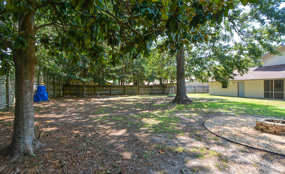 PINEWOOD ESTATES 2 - Residential