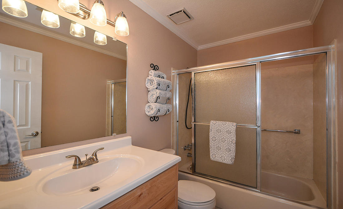 PINEWOOD ESTATES 2 - Residential