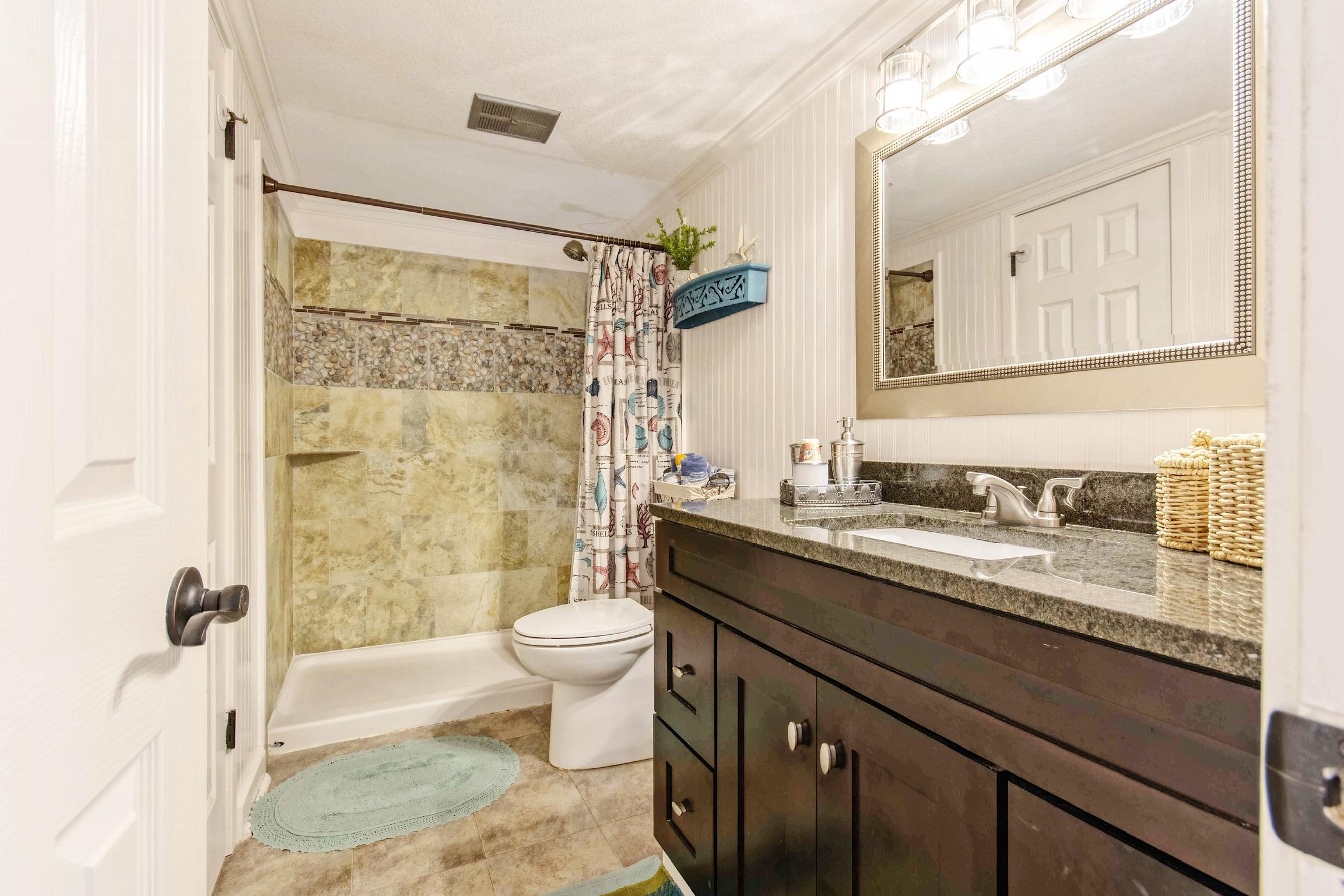 BLUE SURF T/H - Residential