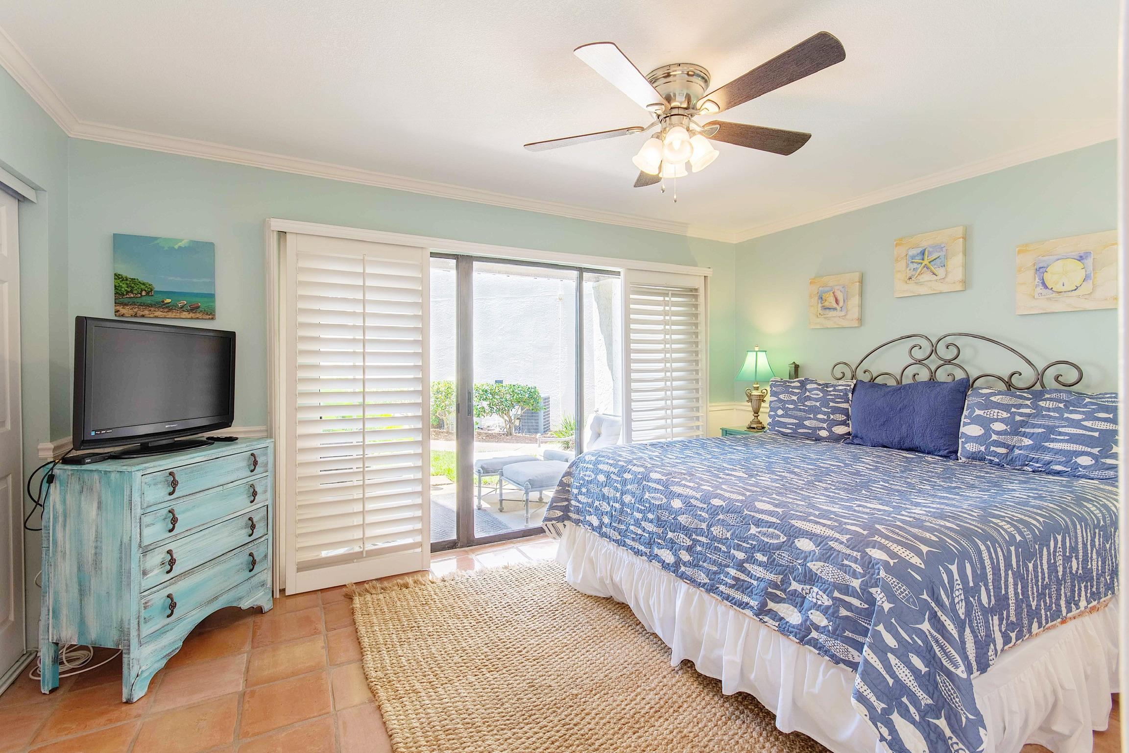 BLUE SURF T/H - Residential