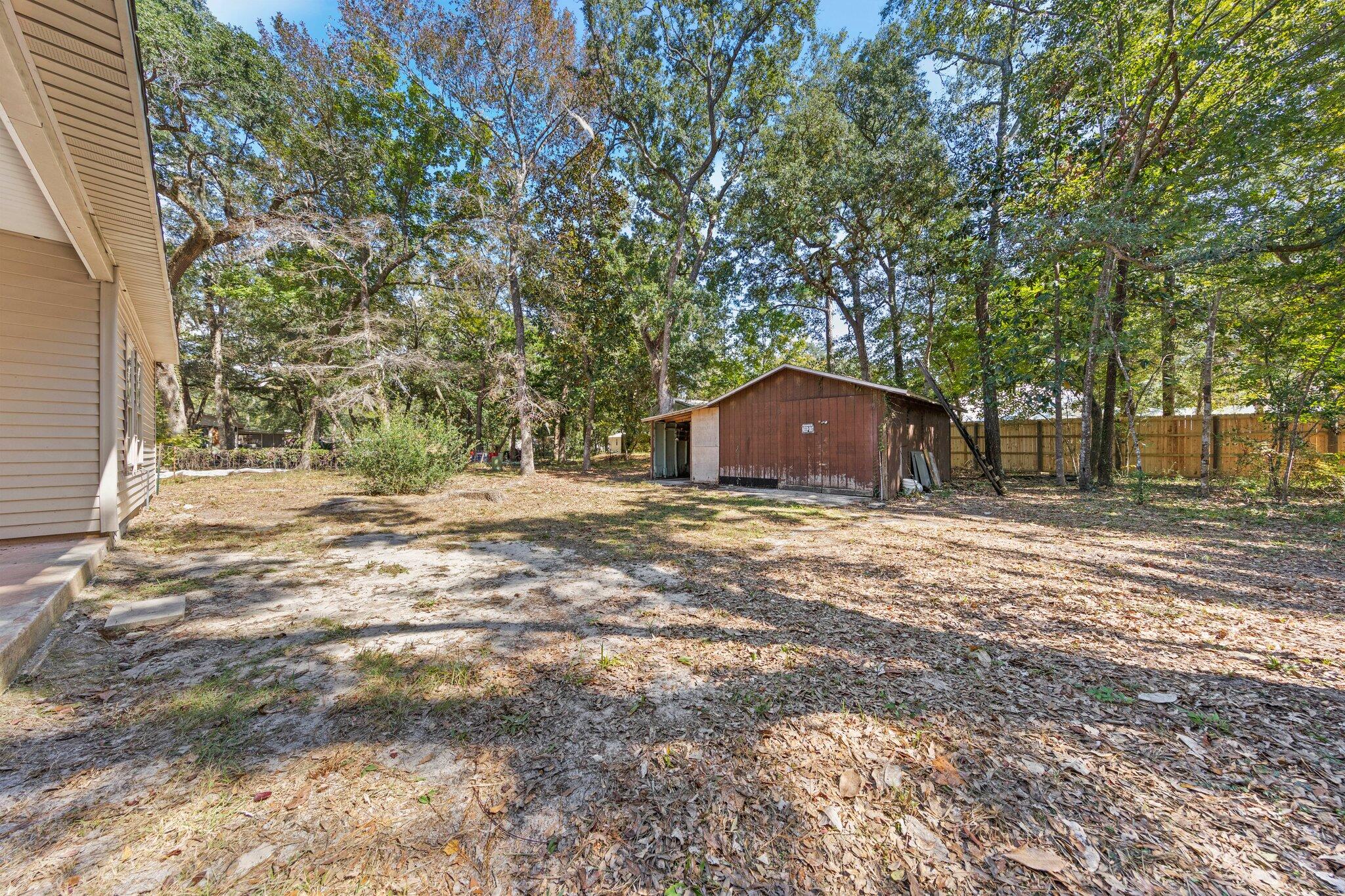 PITTS BAY SHORE - Residential