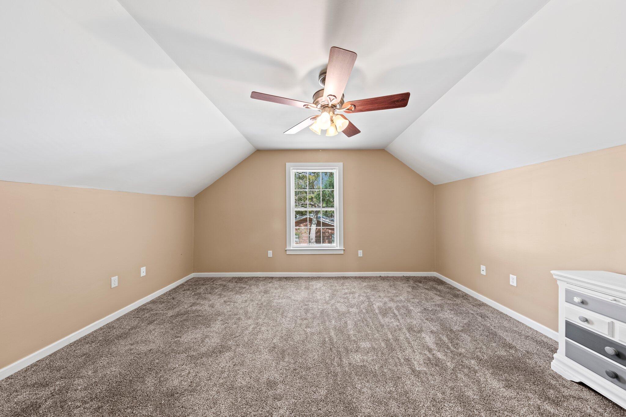 PITTS BAY SHORE - Residential