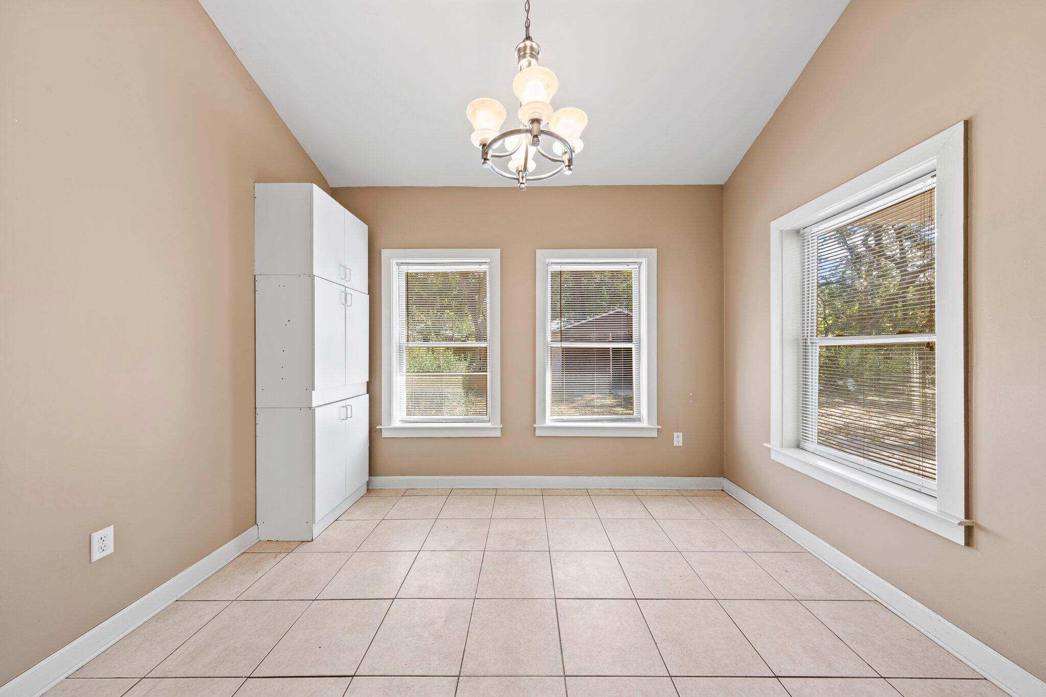 PITTS BAY SHORE - Residential