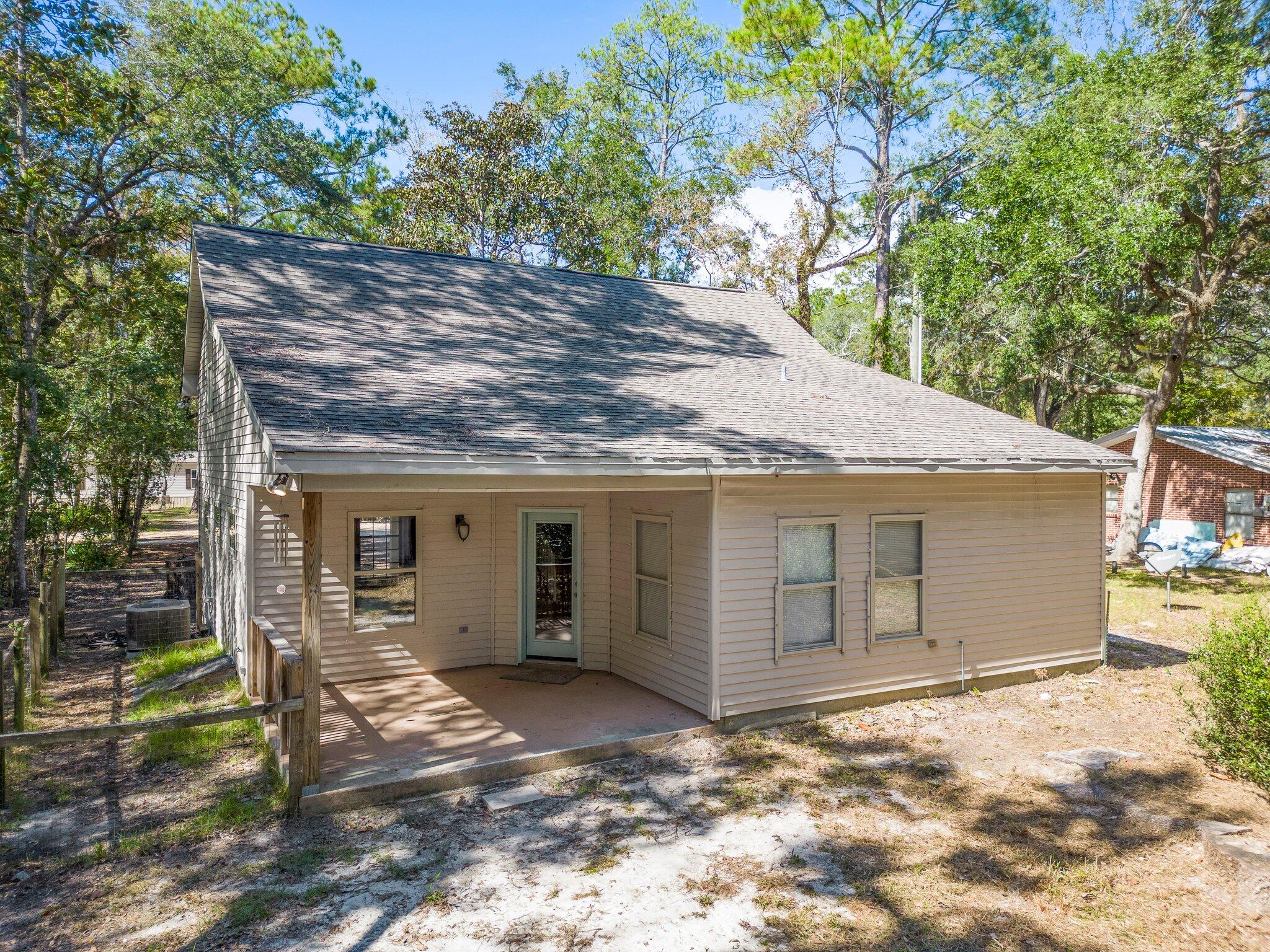 PITTS BAY SHORE - Residential