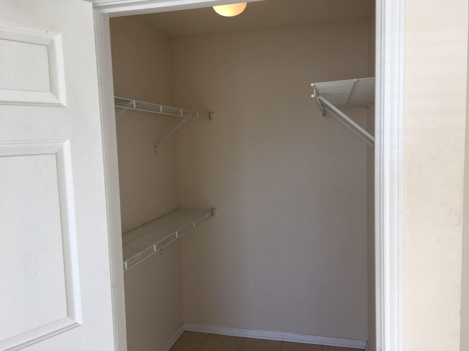 INDIAN LAKE - Residential