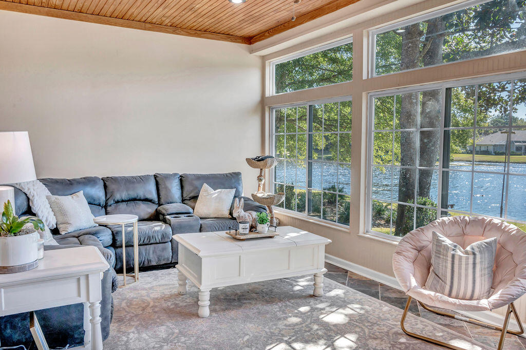 OAKLAKE - Residential