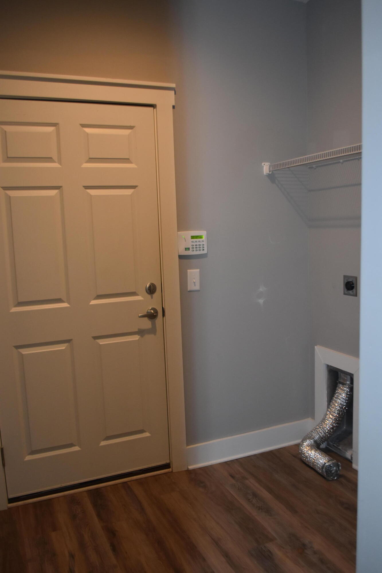 OAKFIELD ESTATES - Residential Lease