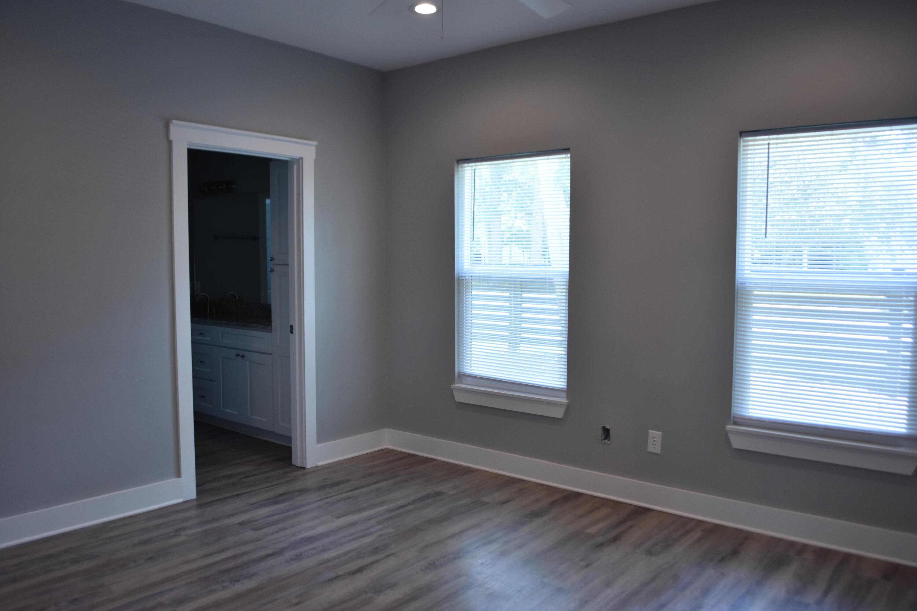 OAKFIELD ESTATES - Residential Lease