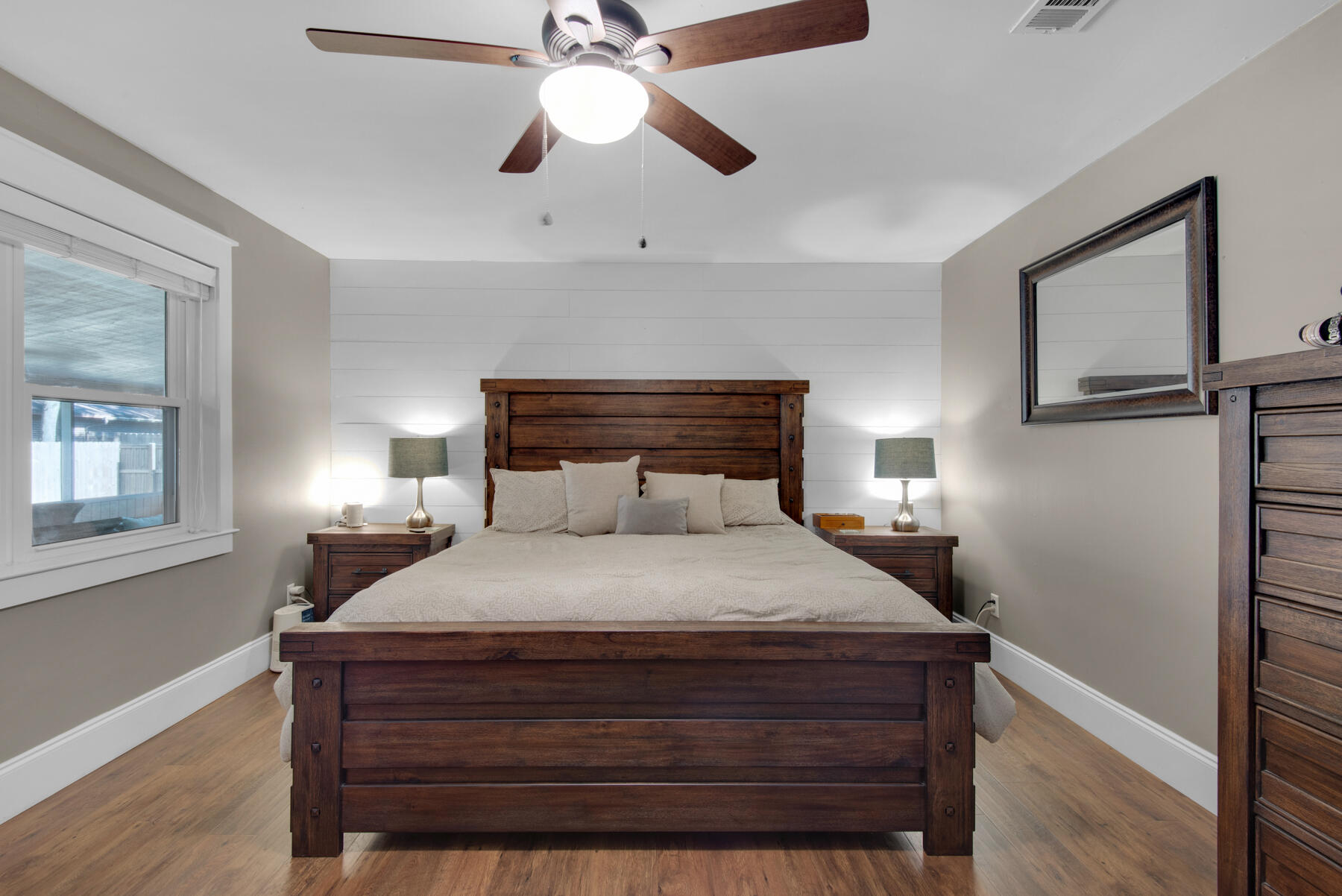 PINEWOOD ESTATES - Residential