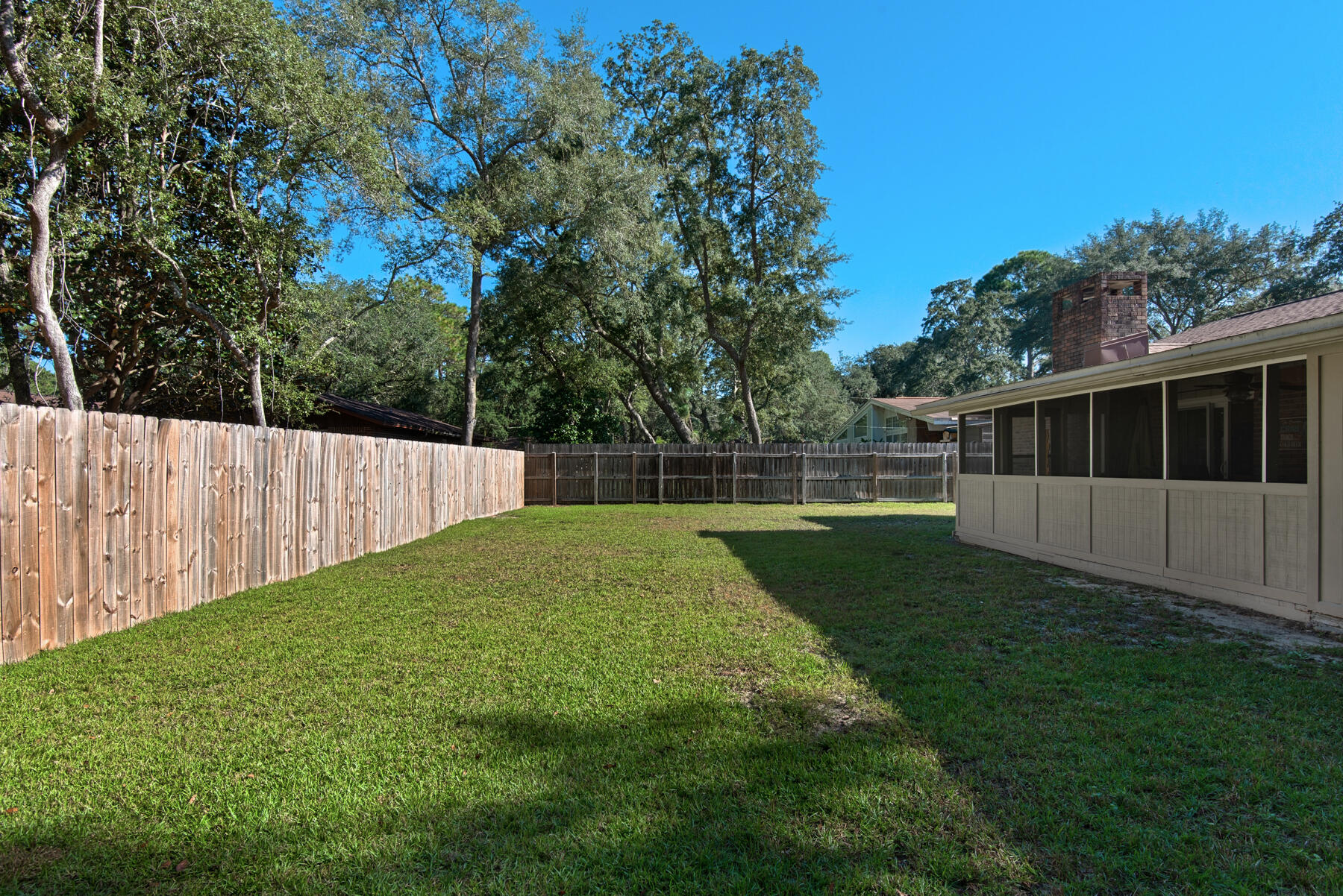 PINEWOOD ESTATES - Residential
