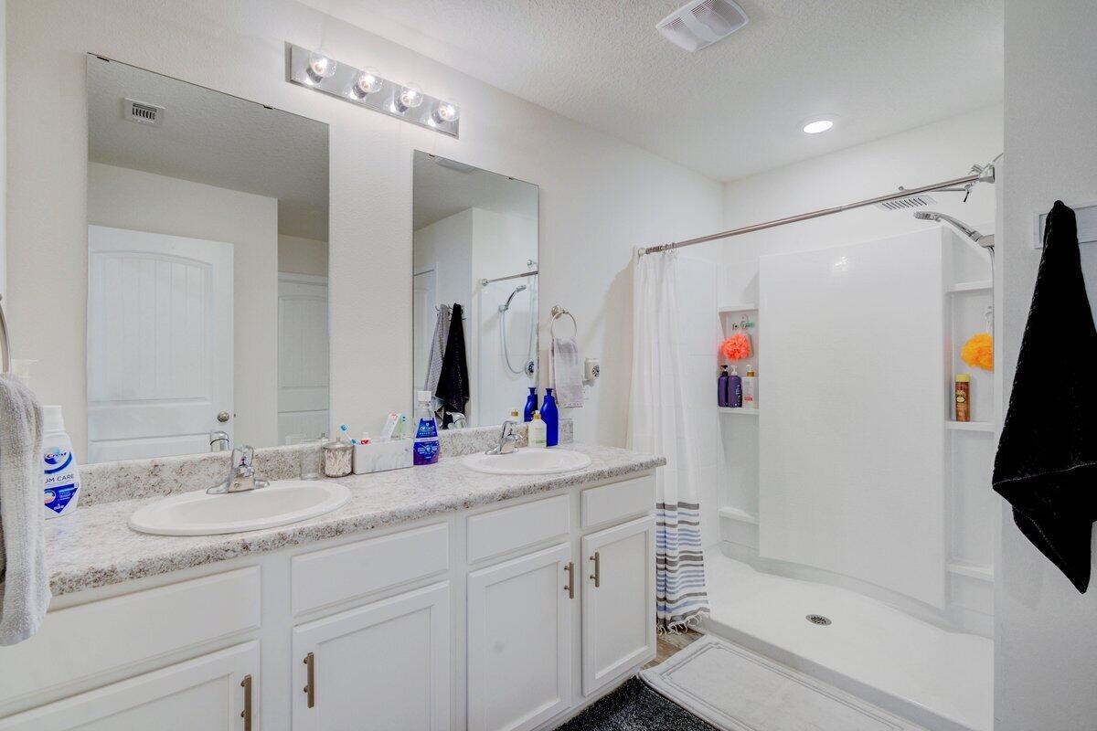 Redstone Commons - Residential