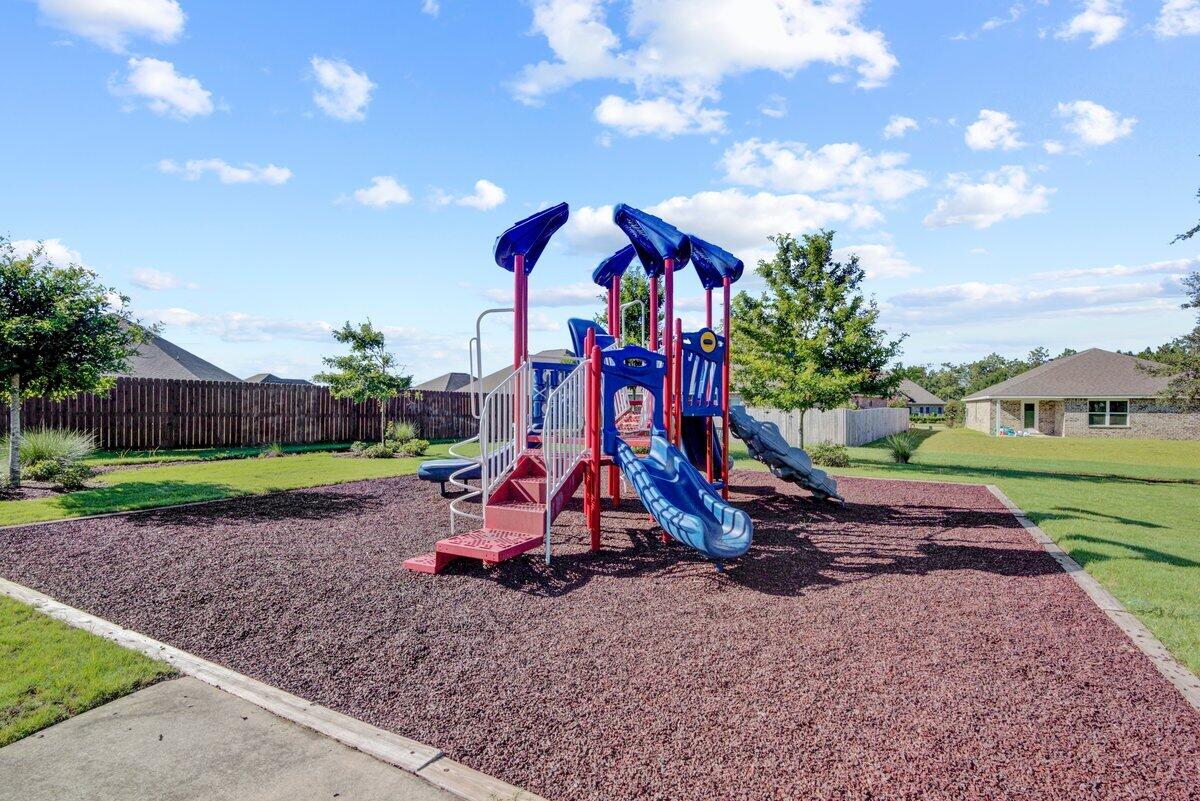 Redstone Commons - Residential