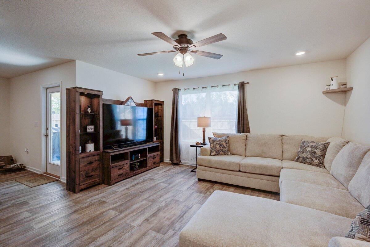 Redstone Commons - Residential