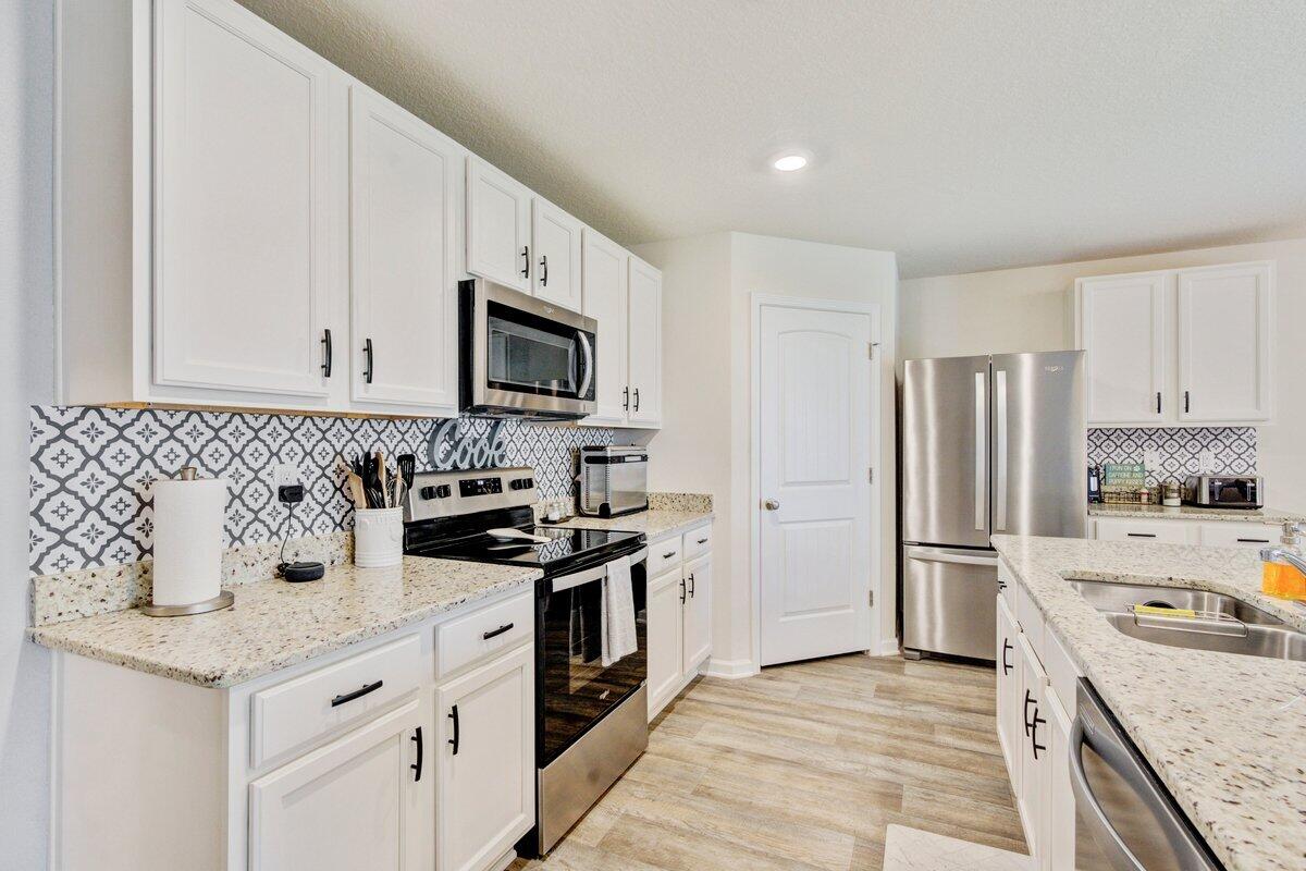 Redstone Commons - Residential