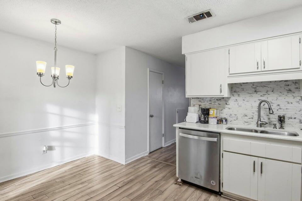 BROWNSVILLE STATION 3 - Residential Lease