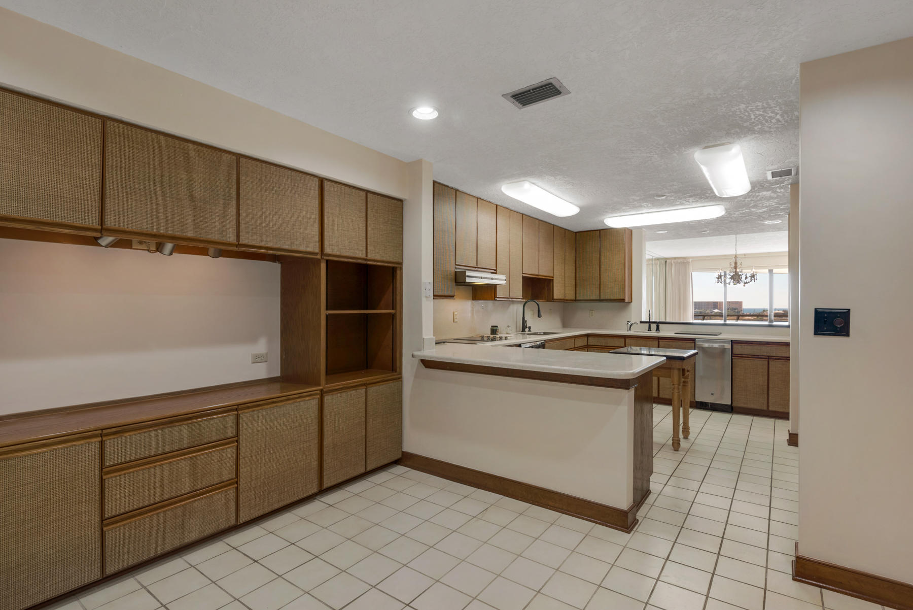 TWO HUNDRED WEST CONDO - Residential